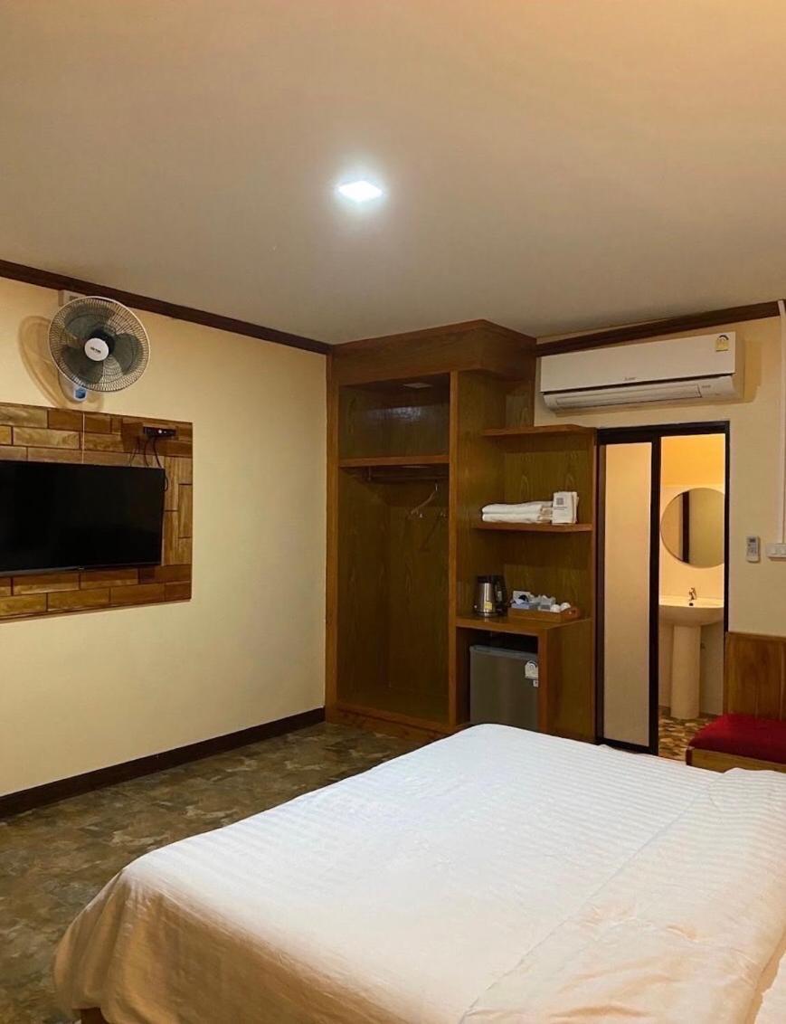 Baan Suan Nam Resort Дон-Сак Экстерьер фото